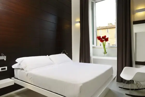 Deluxe_Room_01-1000x667