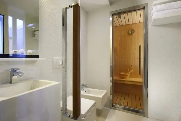 Suite_04-1000x667